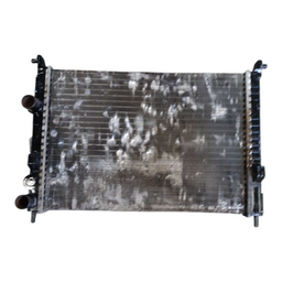 Radiador Palio Siena Strada 1996 97 98 a  2000