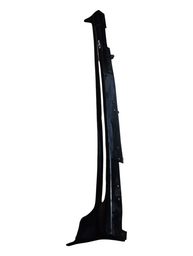 SPOILER LATERAL ESQUERDO NISSAN MARCH 2015 COM DETALHE