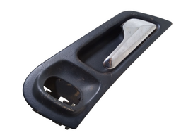 MAÇANETA INTERNA TRASEIRA DIREITA MERCEDES C180 00/07