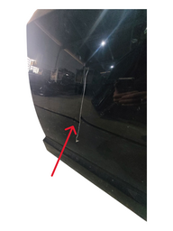 PORTA DIANTEIRA ESQUERDA DODGE JOURNEY 2009 2018 DETALHE
