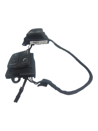 PAR BOTAO COMANDO VOLANTE BMW 130I 2008 2012  DETALHE