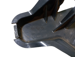 ACABAMENTO INTERNO MAÇANETA TRASEIRA ESQUERDA C180 00/07