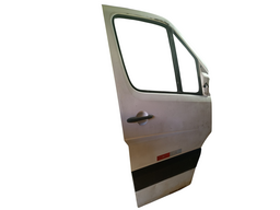 PORTA DIANTEIRA DIREITA MERCEDES SPRINTER 2013 2014 A 2019