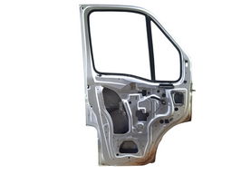 PORTA DIANTEIRA ESQUERDA MASTER 2003 2004 A 2013