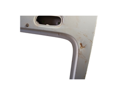 TAMPA TRASEIRA ESQUERDA KANGOO 2009 2010 A 2018 (COM VIGIA)