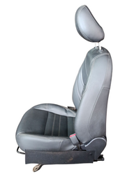 BANCO DIANTEIRO DIREITO NISSAN KICKS 2017 2018 A 2025 