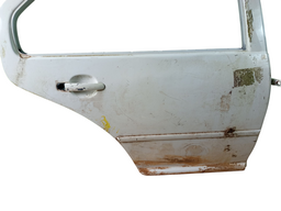 PORTA TRASEIRA DIREITA BORA 2001 2002 A 2011