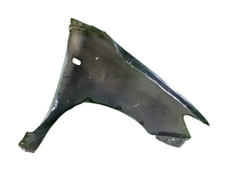 PARALAMA ESQUERDO HILUX 2006 2007 A 2011 S/ FURO MOLDURA