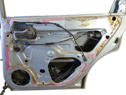 PORTA TRASEIRA DIREITA VECTRA 1997 1998 A 2005