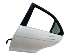 PORTA TRASEIRA ESQUERDA MERCEDES CLASSE C 180 200 250 12/14