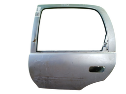 PORTA TRASEIRA ESQUERDA CORSA / CLASSIC 1996 2000 A 2016