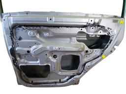 PORTA TRASEIRA DIREITA PAJERO SPORT 1998 1999 A 2006