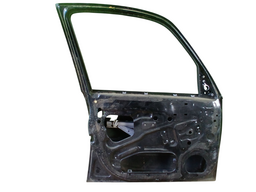 PORTA DIANTEIRA ESQUERDA MERIVA 2003 2004 A 2012