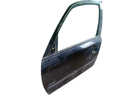PORTA DIANTEIRA ESQUERDA MERIVA 2003 2004 A 2012