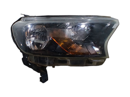 Farol Direito Ranger 2017 a 2023 Masc Negra Pisca Ambar