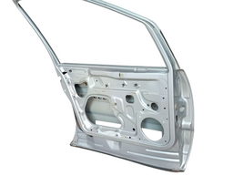PORTA DIANTEIRA ESQUERDA MERCEDES A160 A190 1999 A 2005