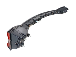 LANTERNA TAMPA TRASEIRA HAVAL H6 2024 A 2025