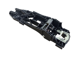 BASE/SUPORTE MAÇANETA TRASEIRA ESQUERDA POLO 2021 A 2025