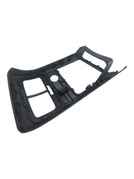 MOLDURA CONSOLE TRASEIRO VOLKSWAGEN JETTA 2011 2017 ORIGINAL