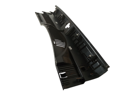 ACABAMENTO MOLDURA PORTA MALAS POLO 2018 A 2025 