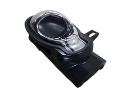 MAÇANETA INT. DIANTEIRA/TRASEIRA ESQUERD MARCH VERSA 12 A 21