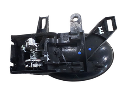 MAÇANETA INT. DIANTEIRA/TRASEIRA ESQUERD MARCH VERSA 12 A 21