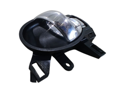 MAÇANETA INT. DIANTEIRA/TRASEIRA DIREITA MARCH VERSA 12 A 21