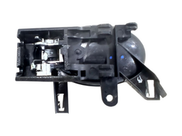 MAÇANETA INT. DIANTEIRA/TRASEIRA DIREITA MARCH VERSA 12 A 21