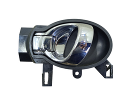 Maçaneta Int. Dianteira/Traseira Esquerd March Versa 12 a 21