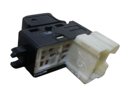 Botão Comando Vidro Eletrico Dianteiro LD March 2012/2014