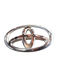 EMBLEMA TAMPA TRASEIRA TOYOTA COROLLA 2008 2009 A 2014      