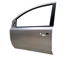 PORTA DIANTEIRA ESQUERDA LIVINA 2009 2010 A 2014