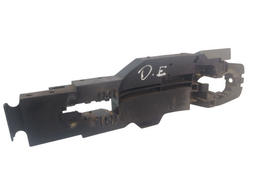 SUPORTE MAÇANETA DIANTEIRA ESQUERDA MARCH 1.6 2013 A 2020