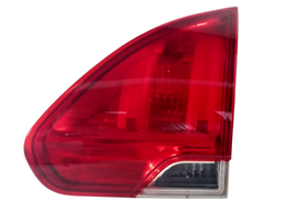 Lanterna Traseira Direita Peugeot 2008 2015 a 2022 (mala)