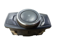 COMANDO BOTAO FAROL TAMPA TRASEIRA KA 2014 A 2019
