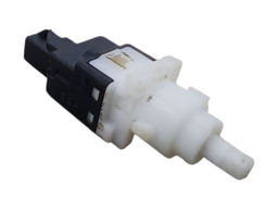 INTERRUPTOR SENSOR PEDAL FREIO STRADA 2003/2019