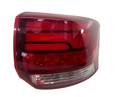 LANTERNA TRASEIRA DIREITA OUTLANDER 2016 A 2022 ( CANTO )