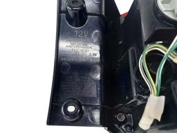 LANTERNA TRASEIRA ESQUERDA OUTLANDER 2016 A 2022 ( CANTO )