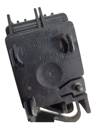 MACANETA TRASEIRA DIREITA VOLKSWAGEN GOLF 1995 1998