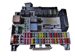 Caixa Fusivel Vectra 1997 1998 1999 2000 a 2005