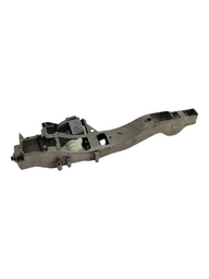 SUPORTE MACANETA TRASEIRA ESQUERDA PEUGEOT 208 2008 2016