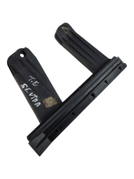 GUIA VIDRO TRASEIRO ESQUERDO NISSAN SENTRA 2003 2006