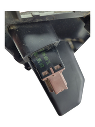MOLDURA BOTAO PORTA OBJETOS PEUGEOT 206 206SW 2004 2010