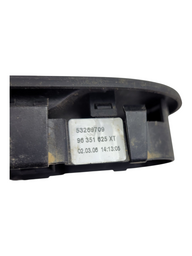 MOLDURA BOTAO VIDRO DIANTEIRO DIREITO PEUGEOT 307 2009 