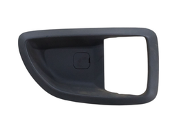 MOLDURA MAÇANETA INTERNA PORTA DIANTEIRA L.E TUCSON 2008/16