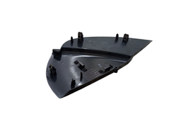 TAMPA CAIXA FUSÍVEIS ACABAMENTO LADO DIR. AUDI A3 2010