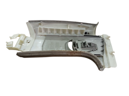 ACABAMENTO COLUNA CENTRAL LADO DIREITO A3 2010