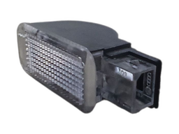 LUZ CORTESIA FORRO PORTA A3 2007/2013