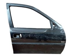 PORTA DIANTEIRA DIREITA VECTRA 1997 1998 A 2005 4P