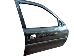 PORTA DIANTEIRA DIREITA VECTRA 1997 1998 A 2005 4P